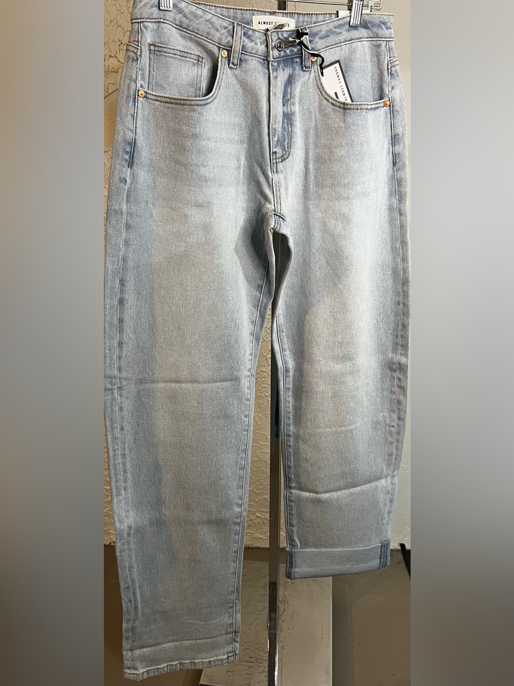 Almost Famous Light Blue Barrel Denim Jeans Size 31